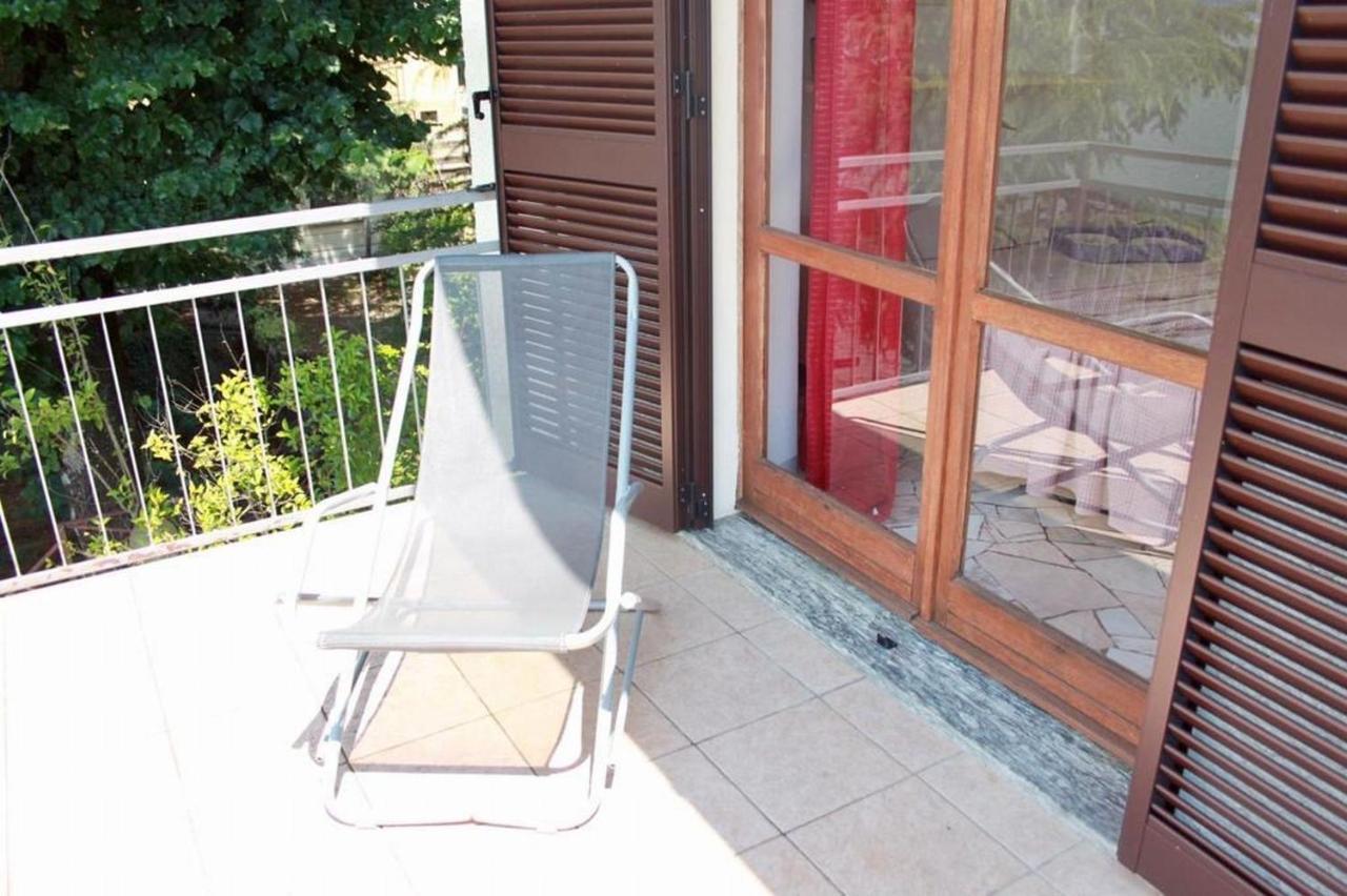 Casa Spiaggia Brezzo Eksteriør billede