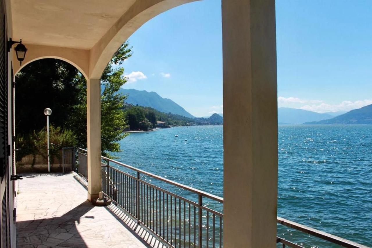 Casa Spiaggia Brezzo Eksteriør billede